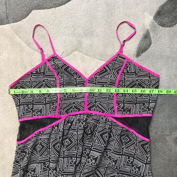 Aryn K Hi-Low Dress, EUC, Size L - Picture 8 of 16